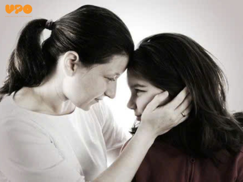Bắt gặp con thủ dâm - Cha mẹ nên làm gì để ứng xử khéo léo và hiệu quả nhất? 3 Việc cha mẹ hỏi quá nhiều hoặc cố gắng kiểm soát con có thể gây ra áp lực không cần thiết