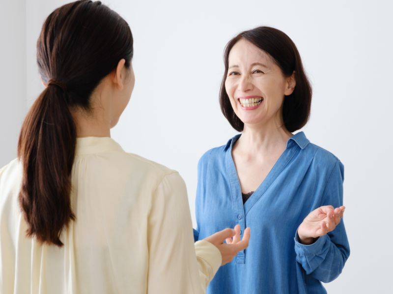 Người lớn hãy sống tử tế để làm gương cho con trẻ