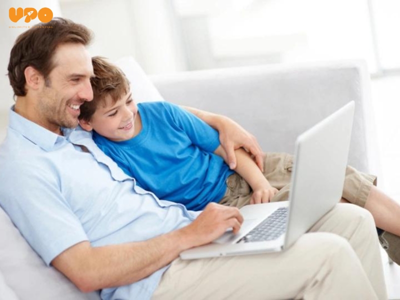 8 Cách dạy con trai tuổi Dậy Thì: Những lưu ý quan trọng bố mẹ cần biết 2 Sử dụng các tài liệu hỗ trợ như video giáo dục giới tính là cách giúp trẻ tiếp thu thông tin dễ hơn