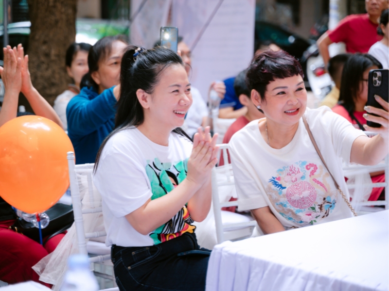 Tưng bừng khai trương chi nhánh UPO Vinh - Nghệ An tại 48-50 Lê Khôi 6 Hình ảnh khách mời tại lễ khai trương UPO Vinh - Nghệ An