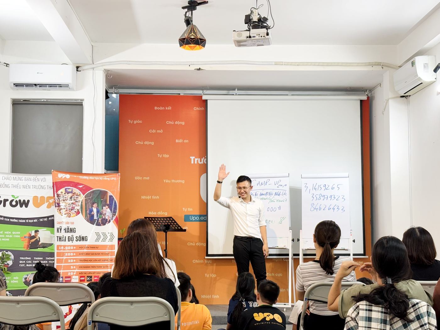 Chương trình Kỹ năng Thái độ sống cho thanh thiếu niên UPO